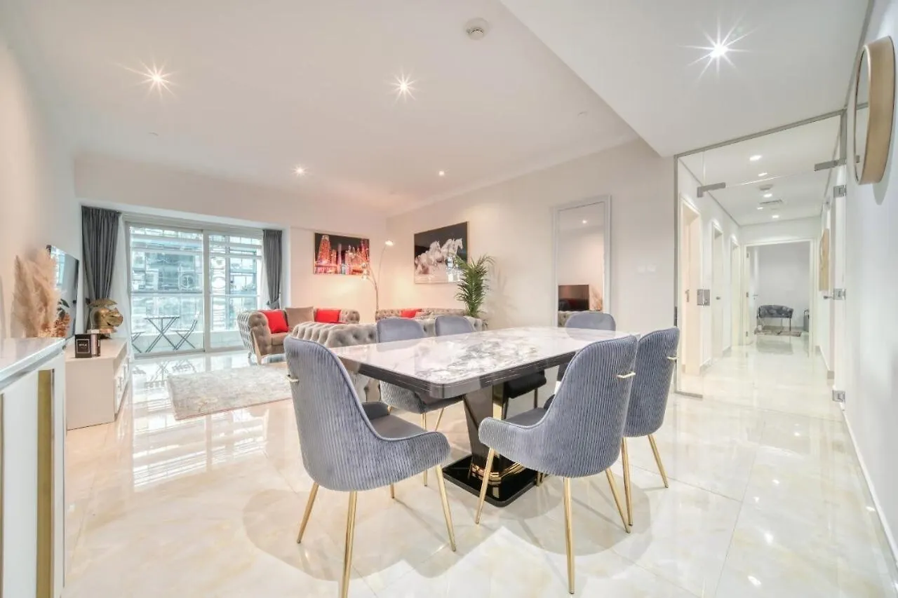 アパート ドバイThe Marina Penthouse Near Jbr 46Th Floorアパートメント